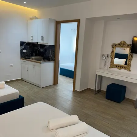 Luxury * קסאמיל