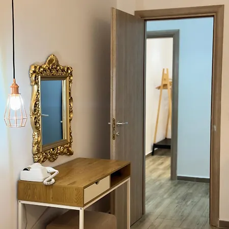 Luxury דירה